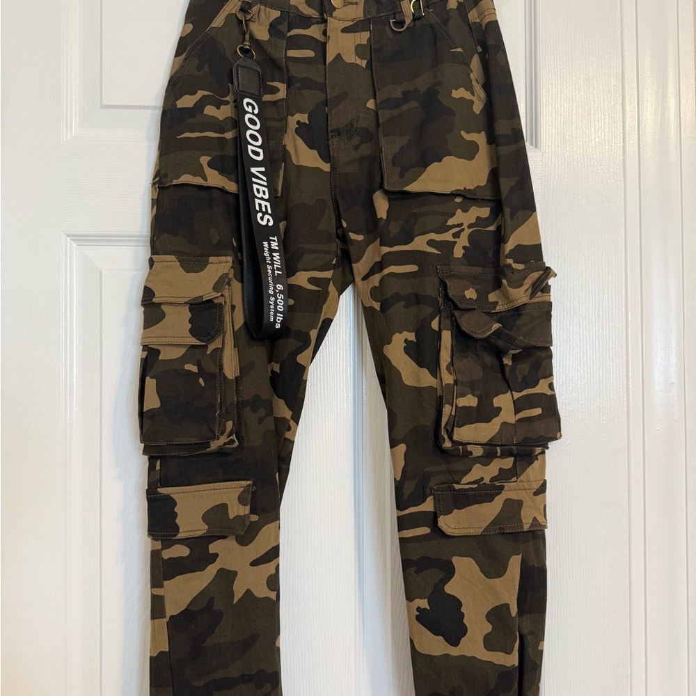 Camo Cargo Men’s Pants - Brown/Black